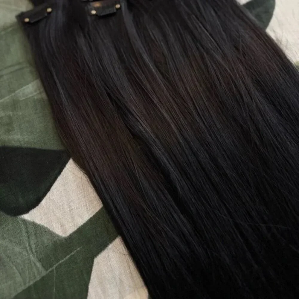 HUMAN HAIR BLEND 24 In Black Clip in Hair Extensions Straight Beautiful Hair